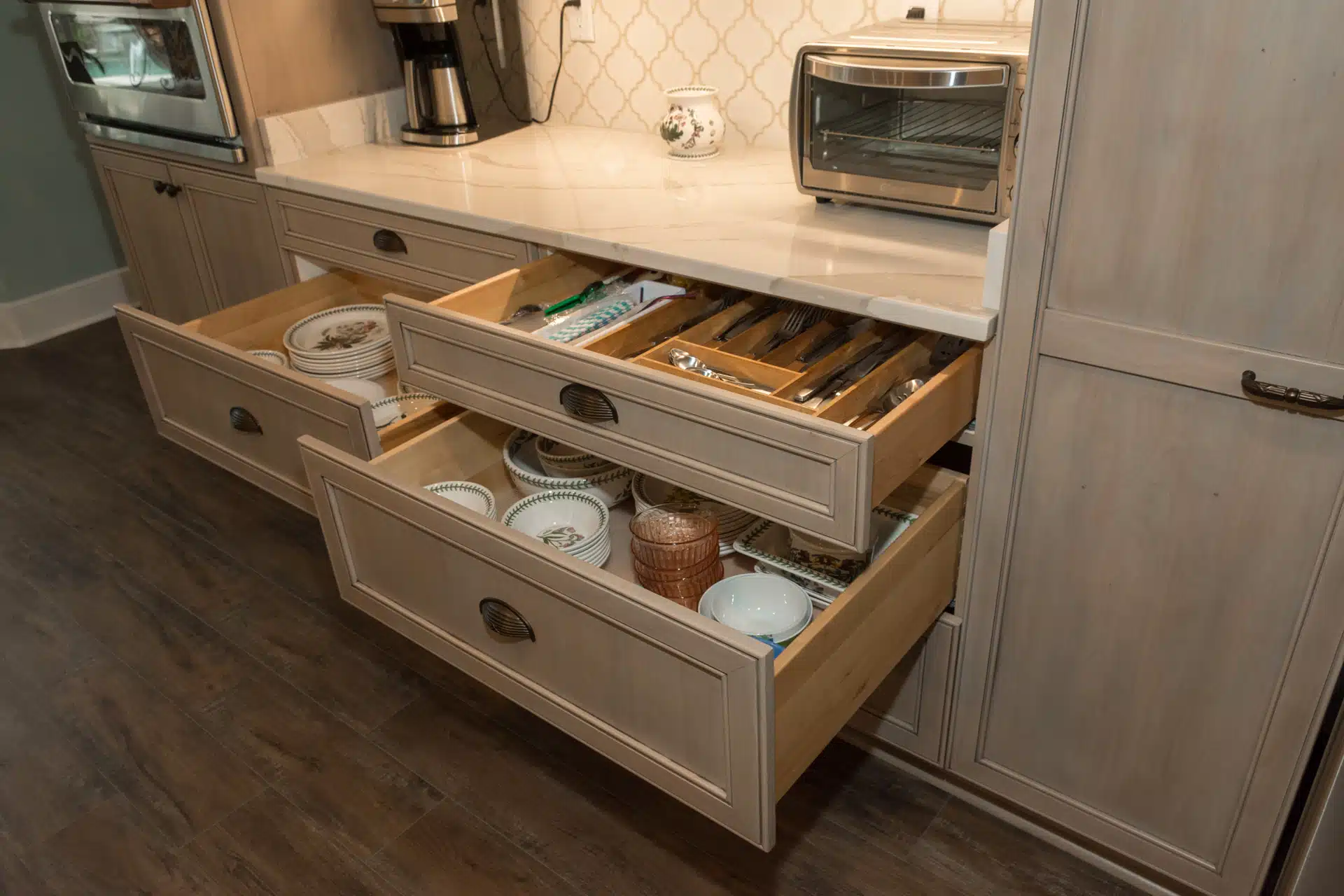 drawer storage Kitchen Remodeling Trends